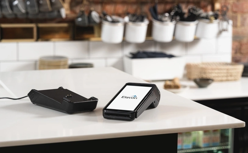 Terminal DX8000 na ladzie